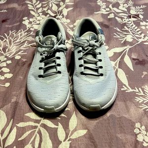 Nike renew gym shoes.  Size 11 Women's. Color grey and white.